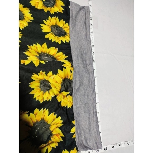 Sunflower print elastic waist casual pants size 3X - Picture 6 of 10